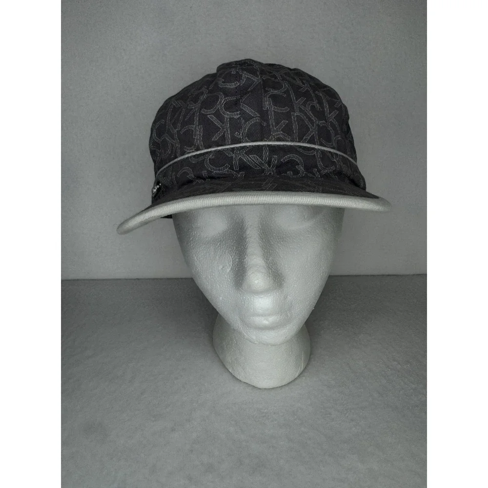 Calvin Klein Fitted Newsboy Caby Shorty Cotton‎ Hat Comrade Logo CK Gray